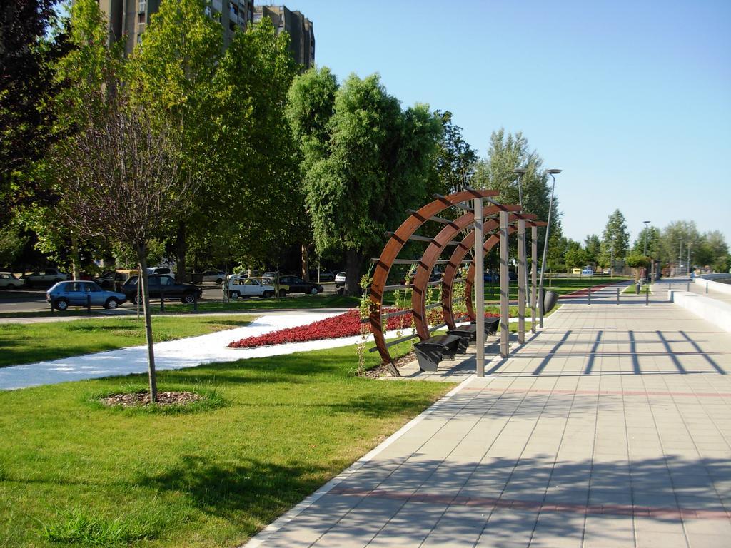 Apartment Riverside Gem Нови-Сад Экстерьер фото